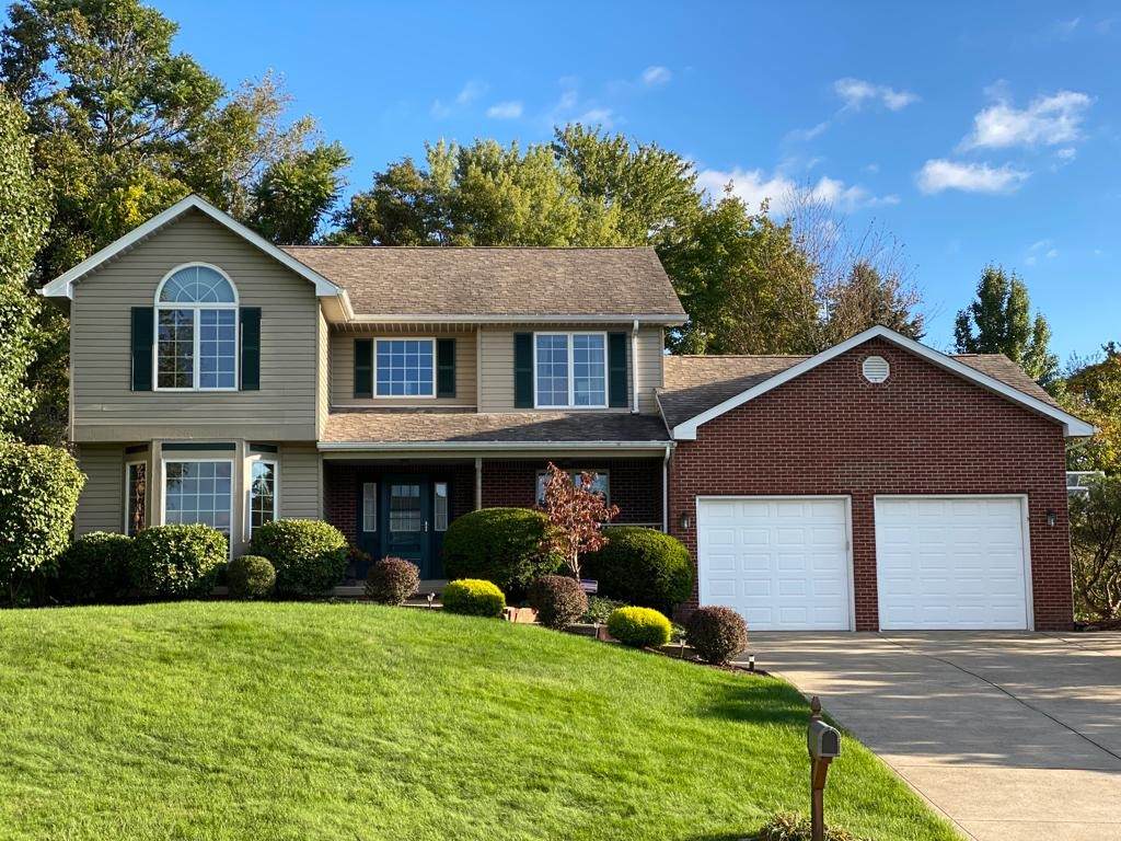 4004 Holiday Park Drive - Photo 1