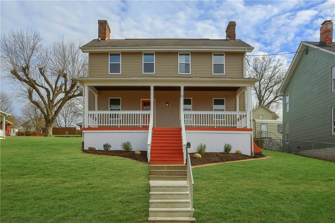15 Hillcrest Ave - Photo 1