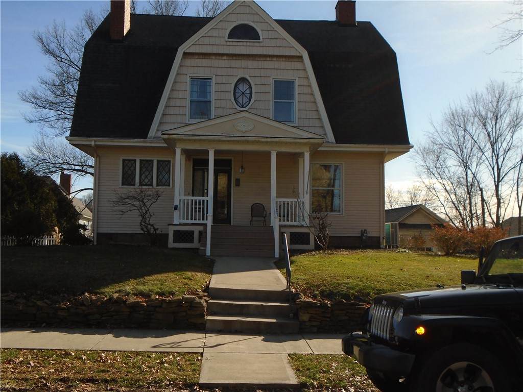 358 Wade Ave - Photo 1