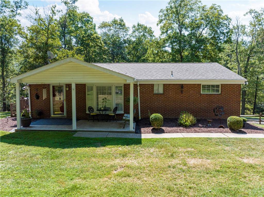 541 Munntown Rd - Photo 1