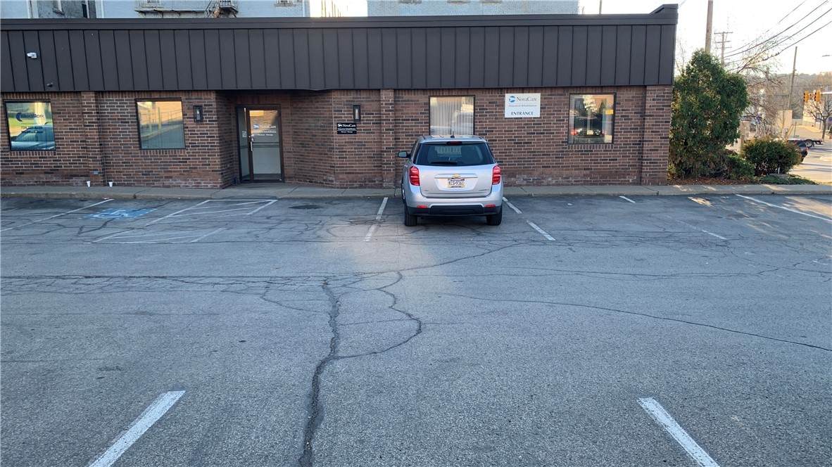 50 Wylie Ave - Photo 1