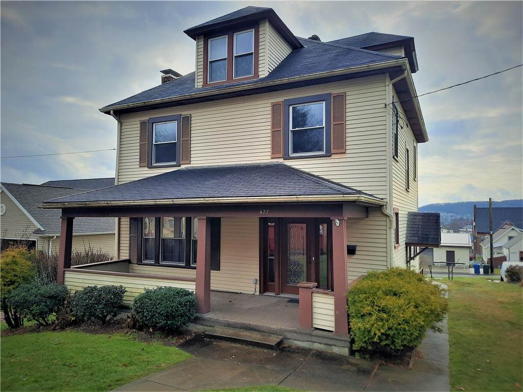 427 Hazen Ave - Photo 1