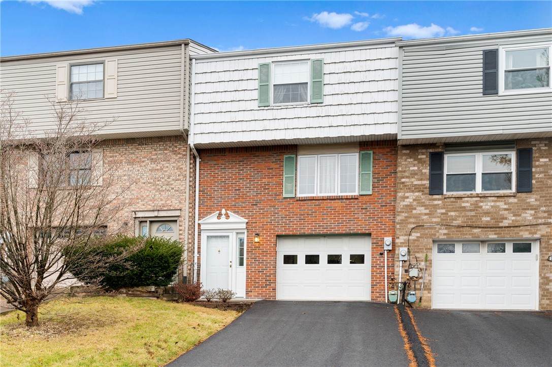 2041 Denning Way - Photo 1