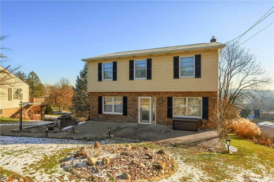34 Coraopolis Rd - Photo 1