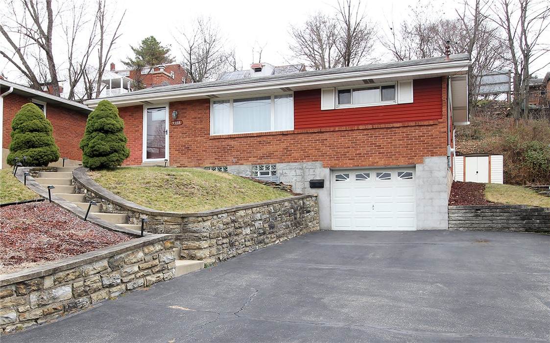 3388 Columbia Drive - Photo 1