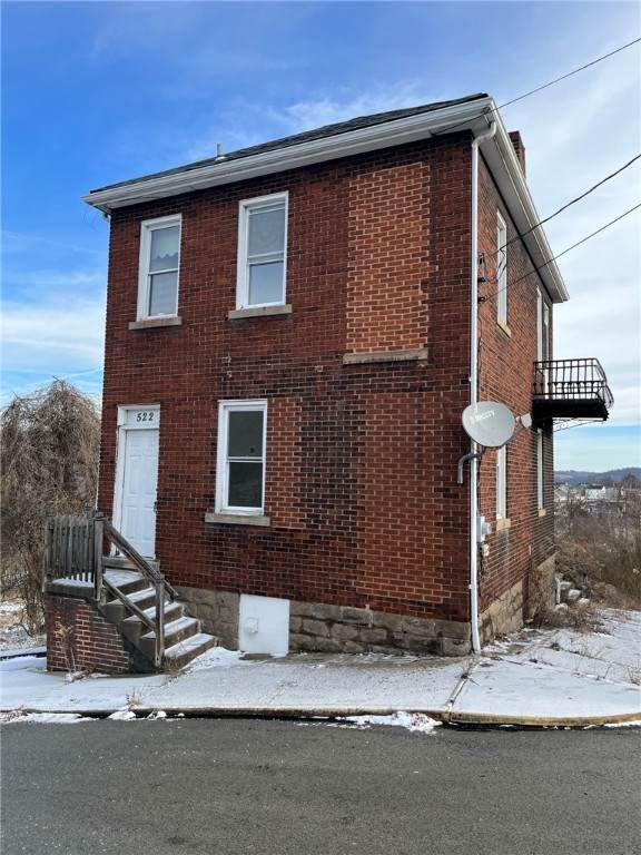 522 Division Street - Photo 1