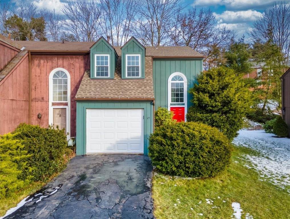 25 Monmouth Drive - Photo 1