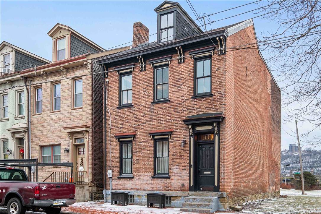 1445 North Ave - Photo 1