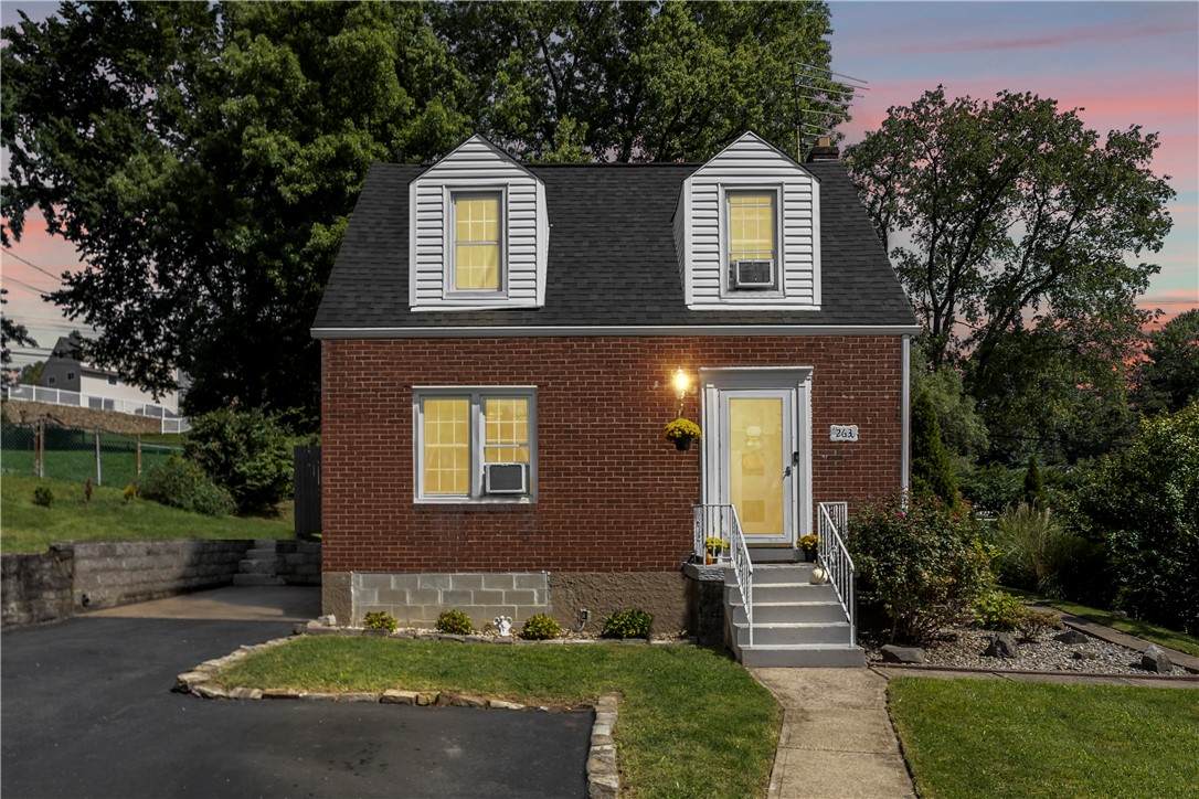 263 Lynn Dr. - Photo 1
