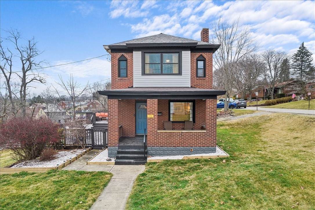 109 Rhodes Avenue - Photo 1