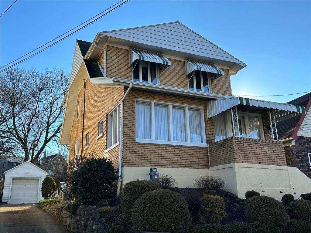 1535 Pennock Road - Photo 1