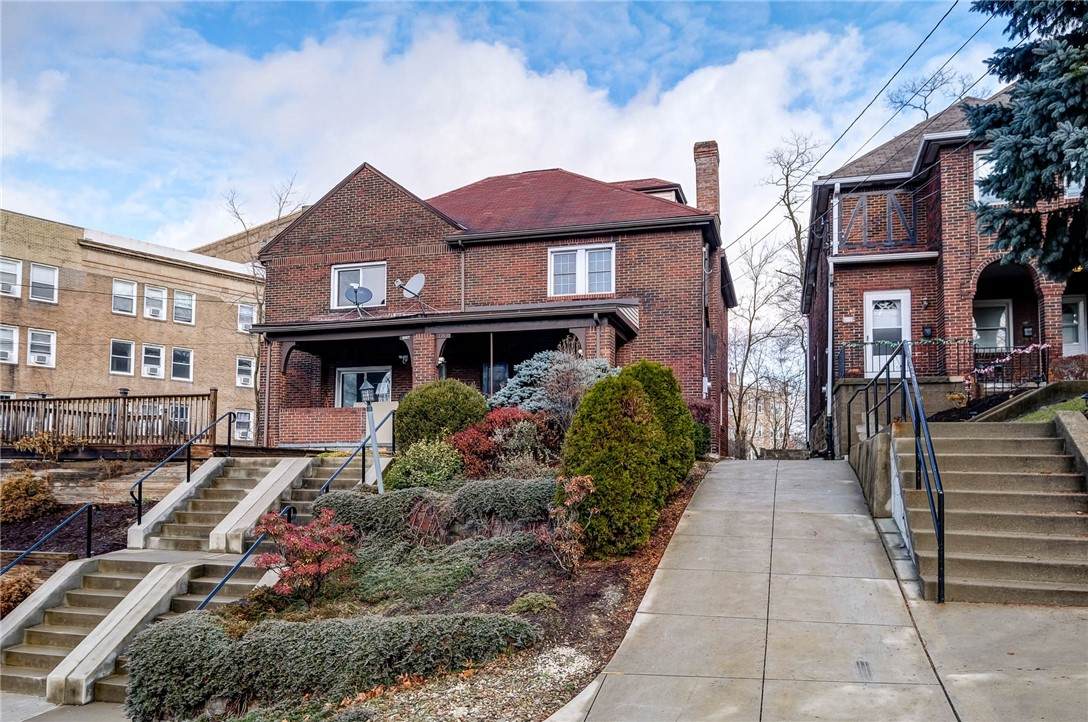 5819 Morrowfield Ave - Photo 1