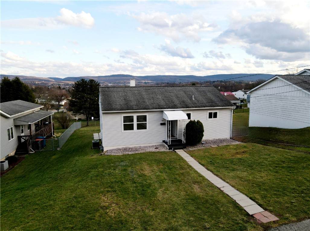 52 Viewmont Dr - Photo 1