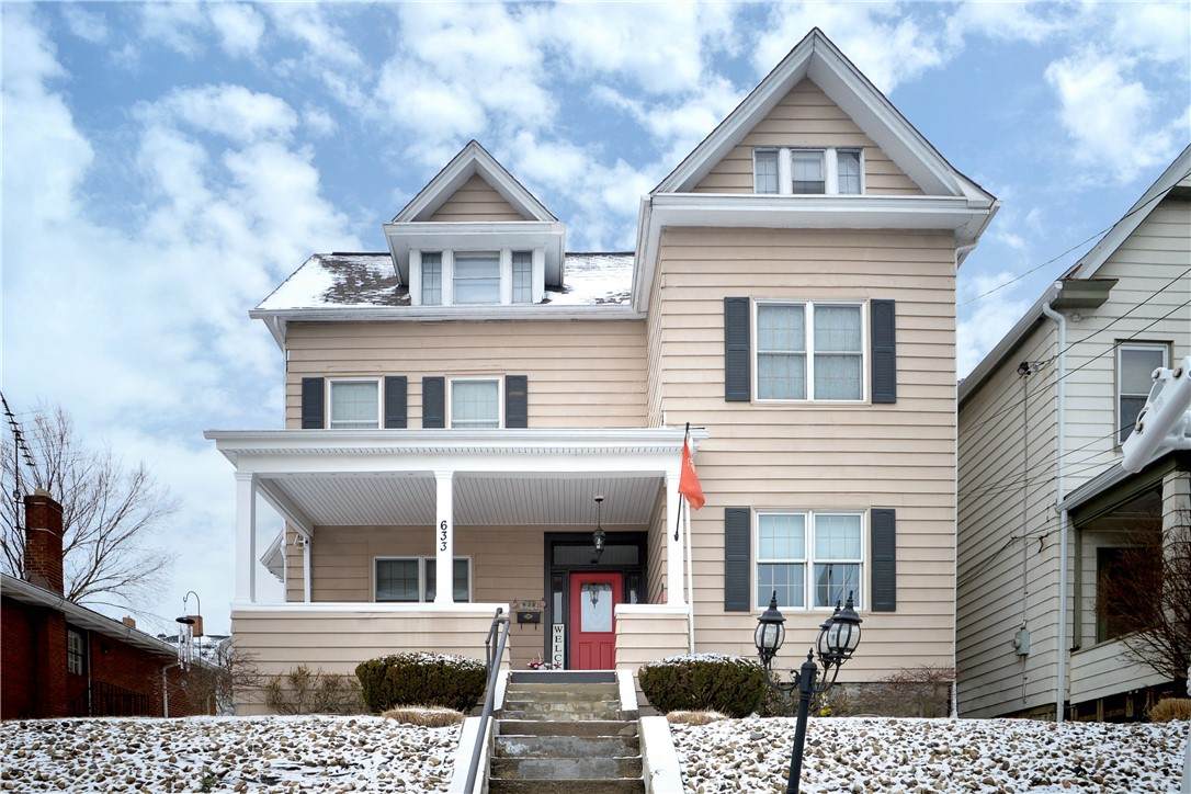 633 Parkview Ave - Photo 1