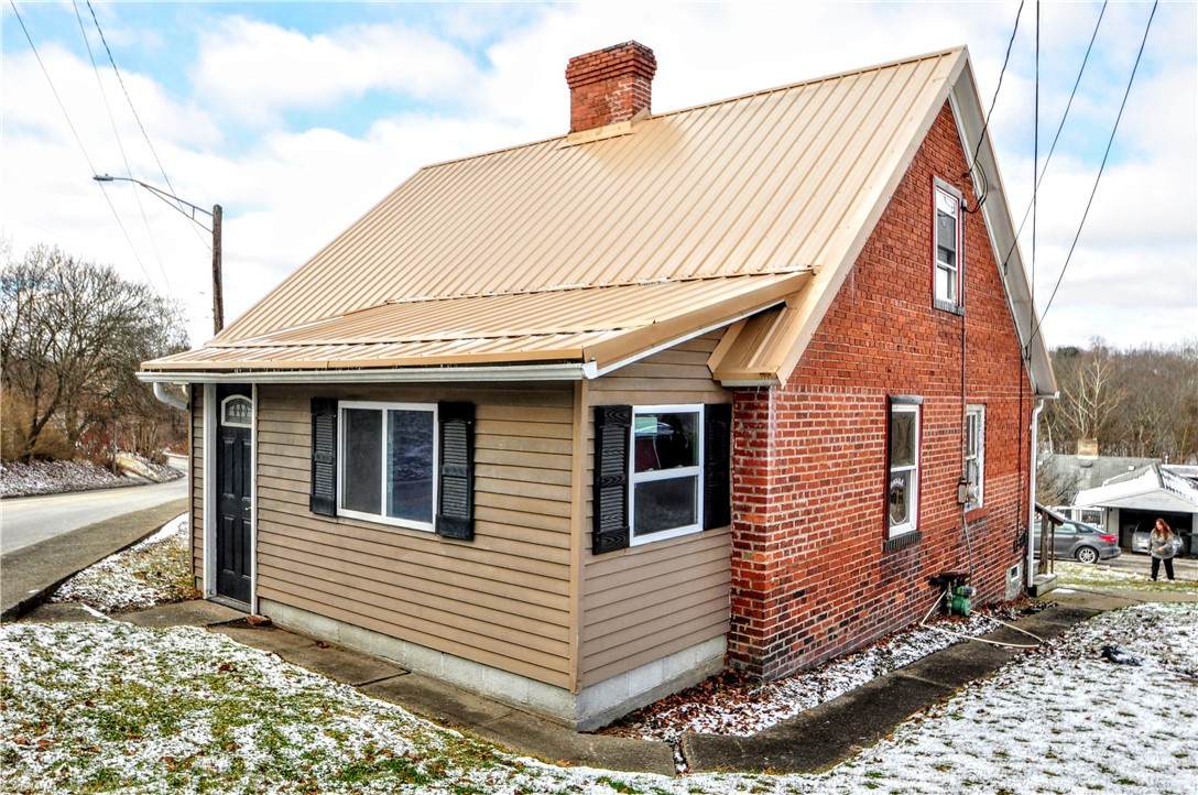 45 Main St - Photo 1