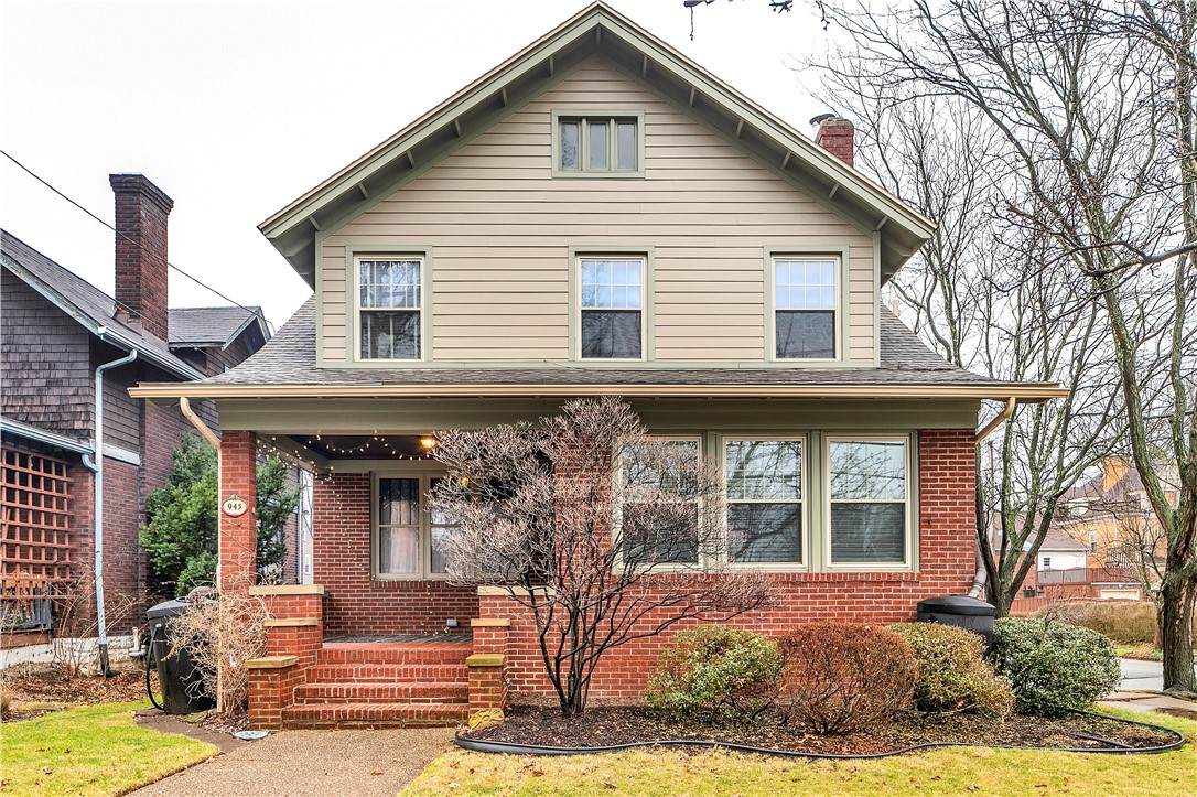 945 Savannah Ave - Photo 1