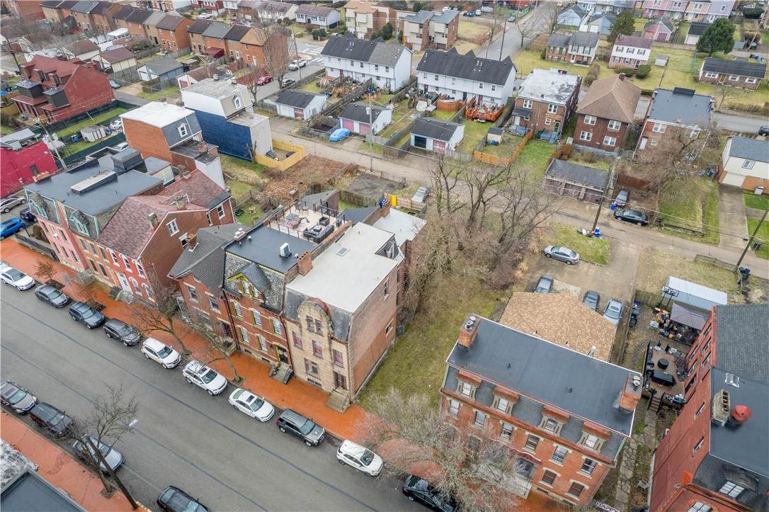 1217 Liverpool Street - Photo 1