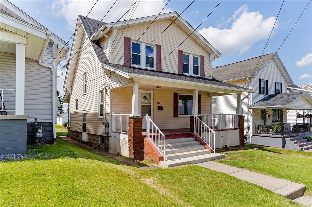 915 Hazel St - Photo 1