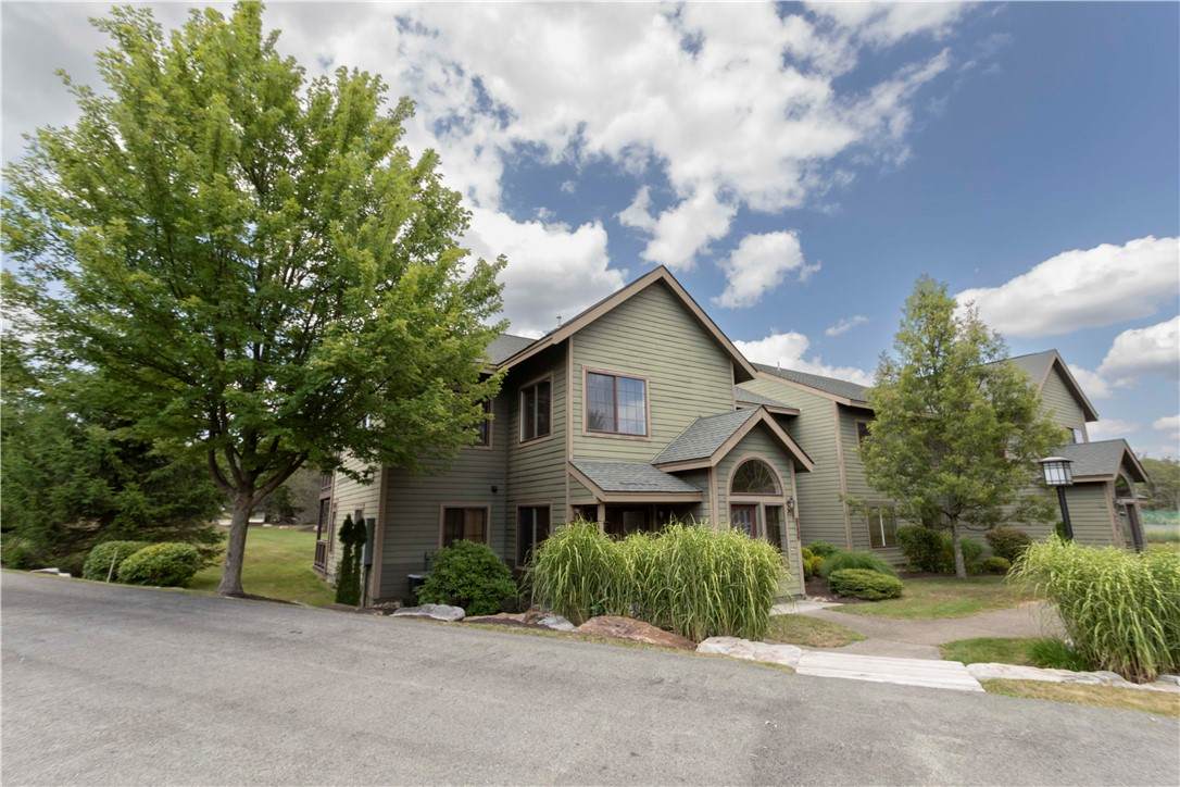 5039 Summit Place - Photo 1