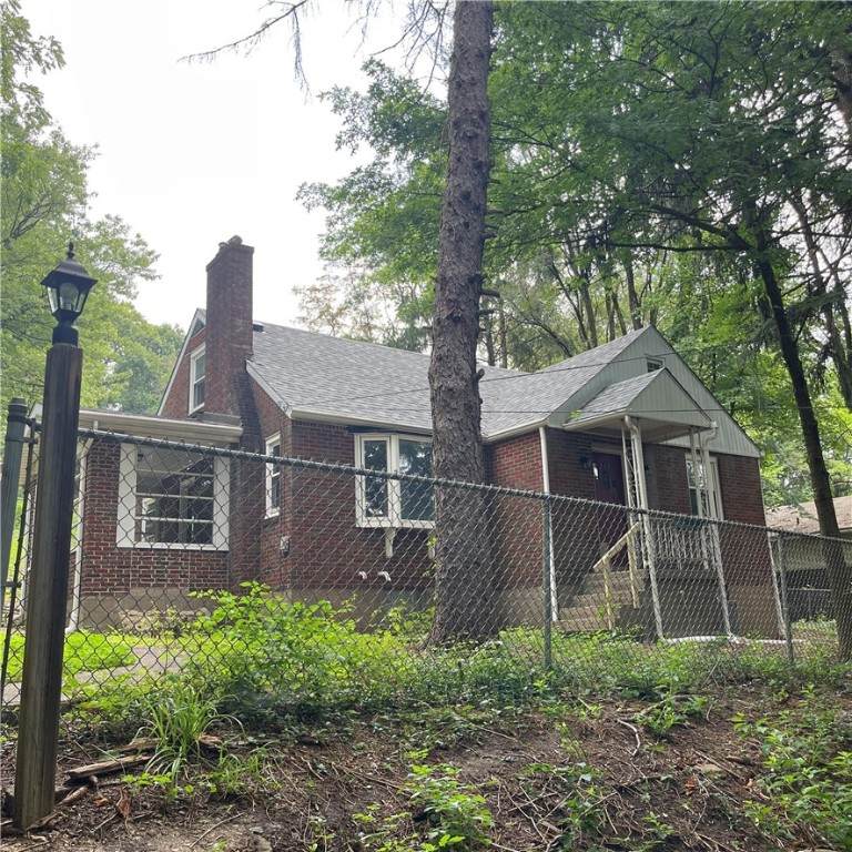 217 Curry Hollow Rd - Photo 1