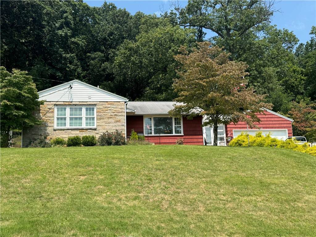 1625 Water Street - Photo 1