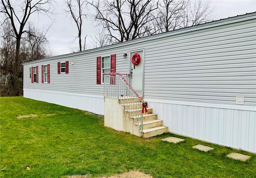 79 Park St - Photo 1