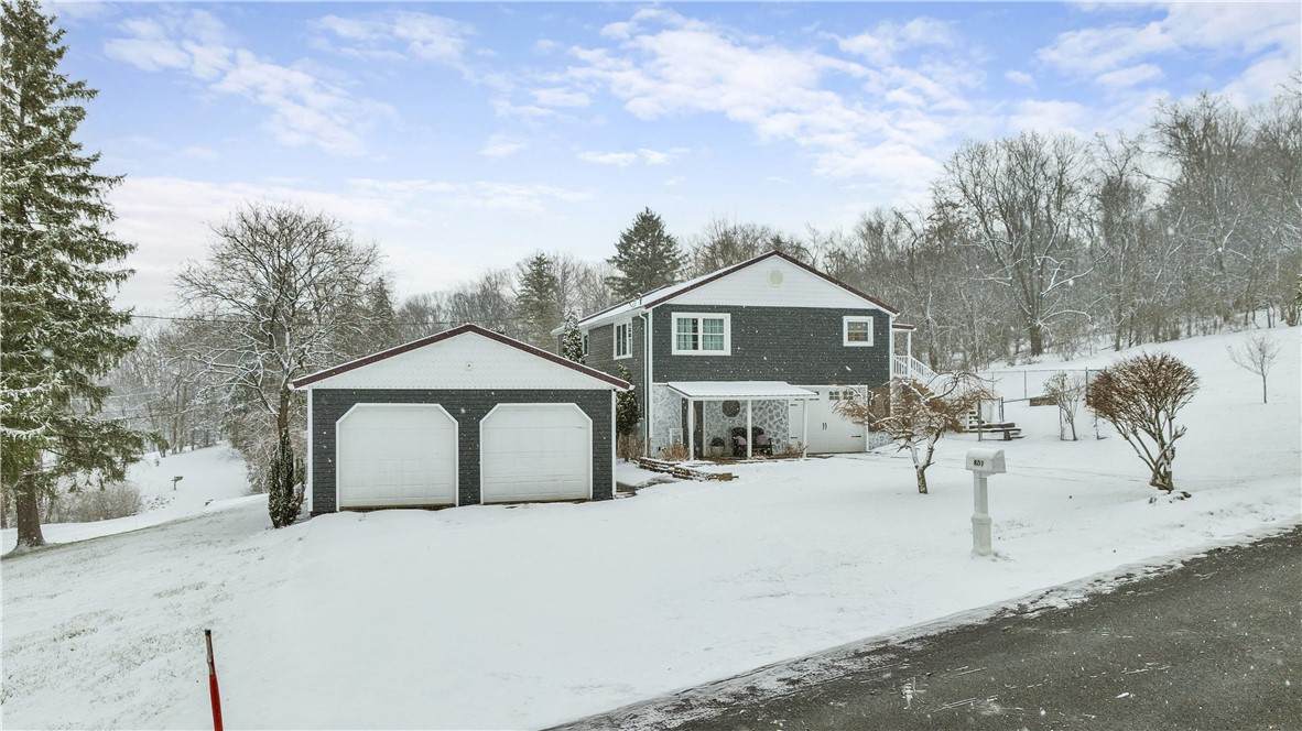801 Williams Ave - Photo 1