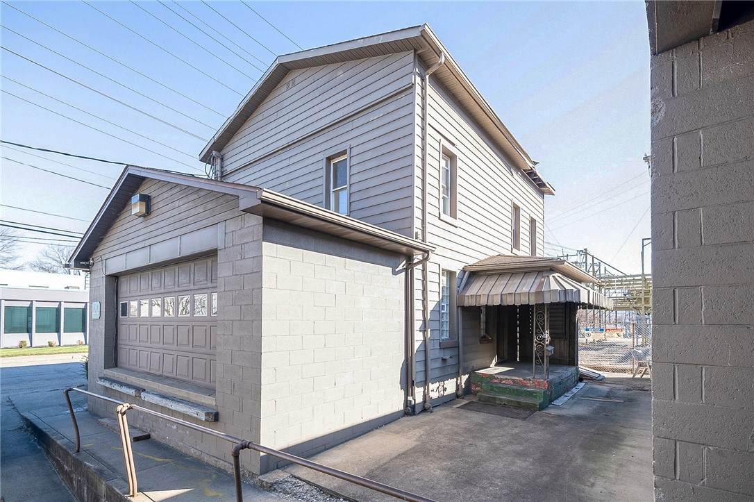 1168 Industrial Blvd - Photo 1