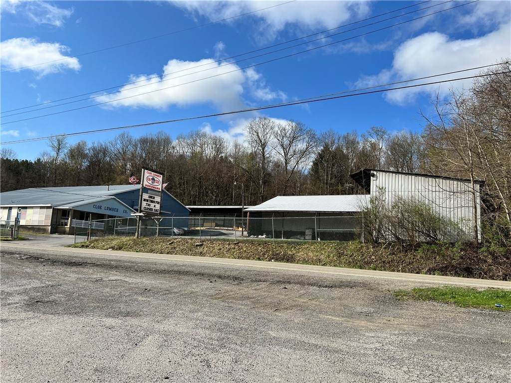 1785 Cloe Rossiter Rd - Photo 1