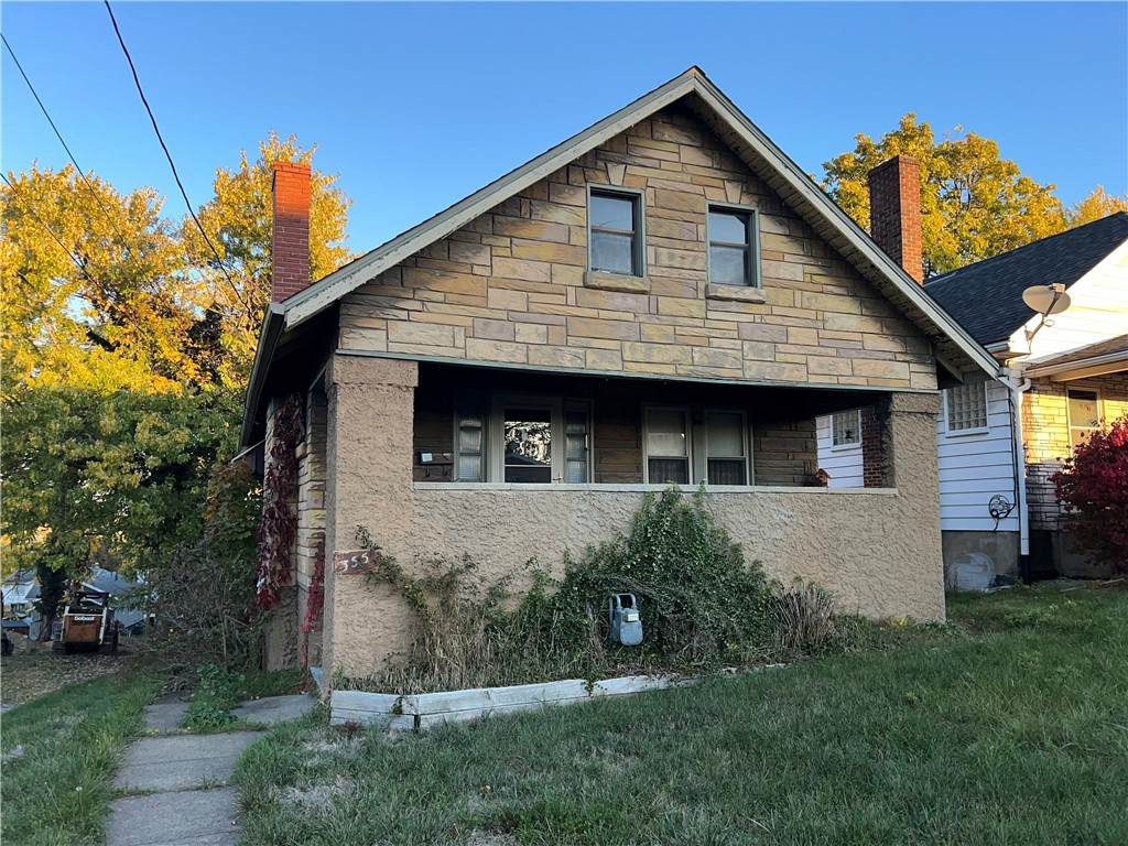 355 Tyler Ave - Photo 1