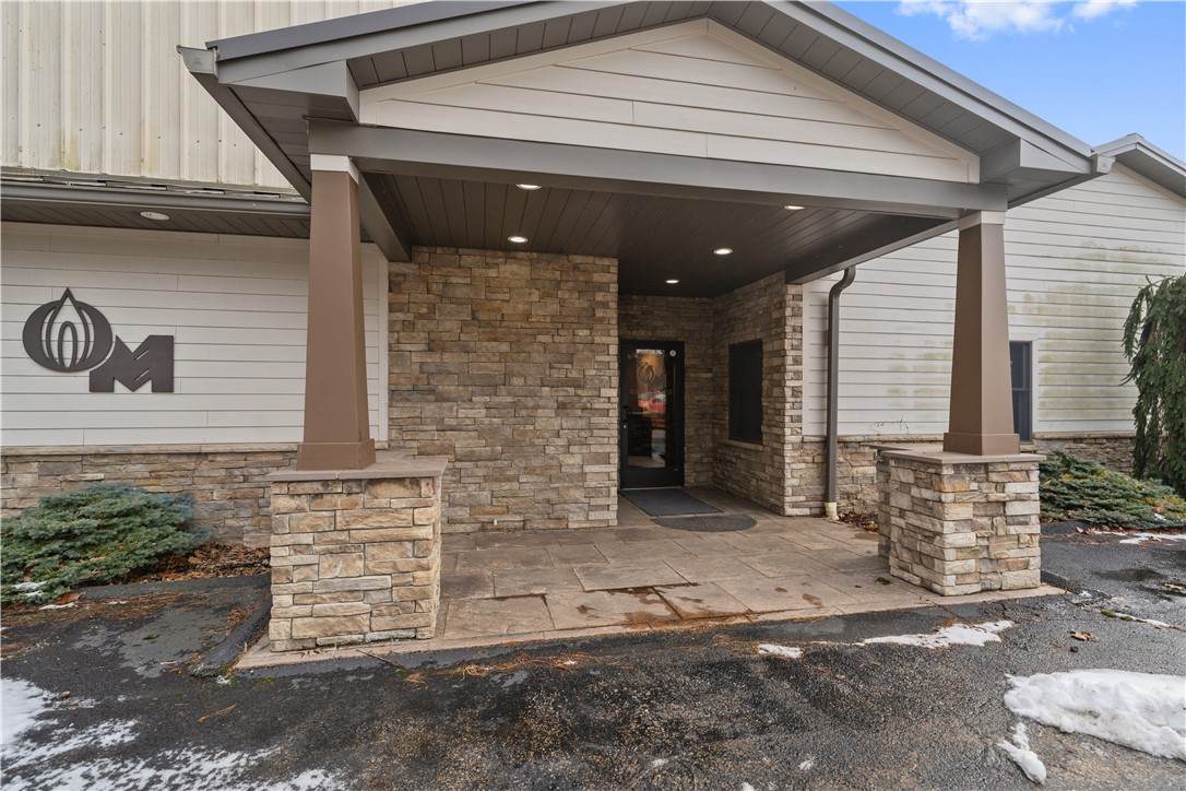 114 Oil Lane - Photo 1