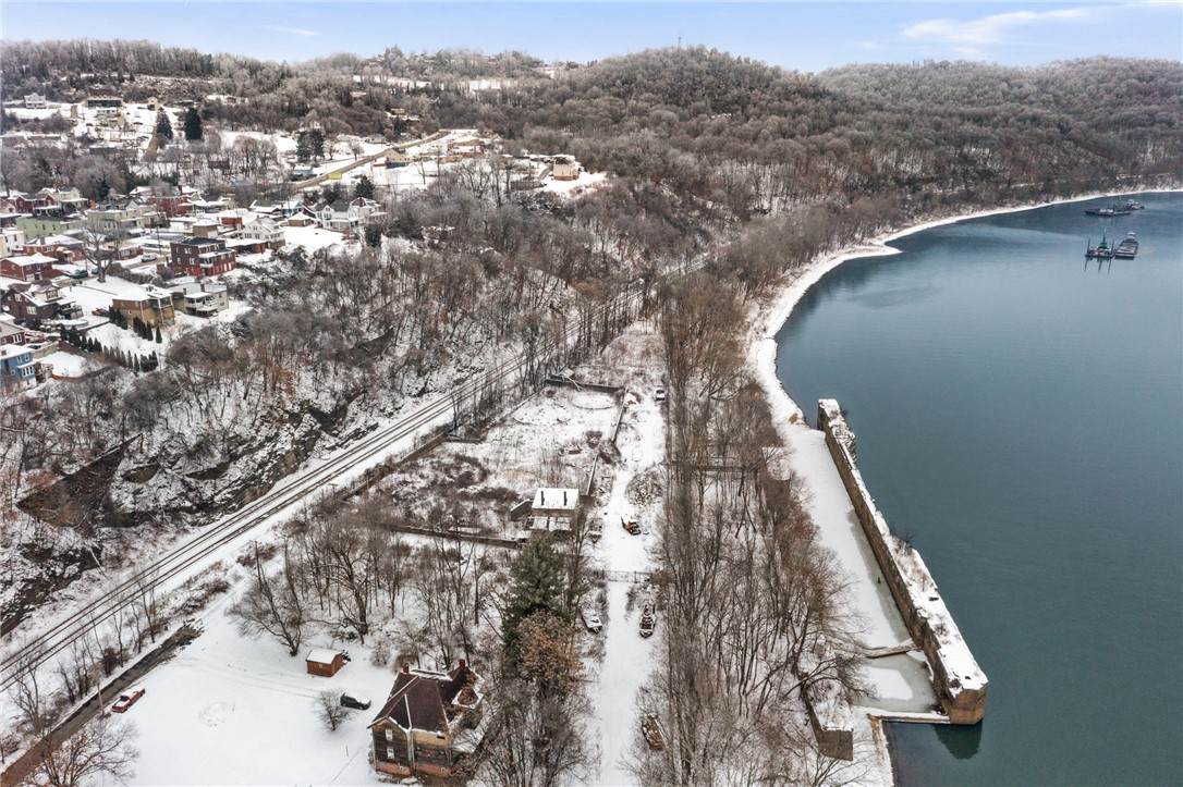 244 Liberty Ave - Photo 1