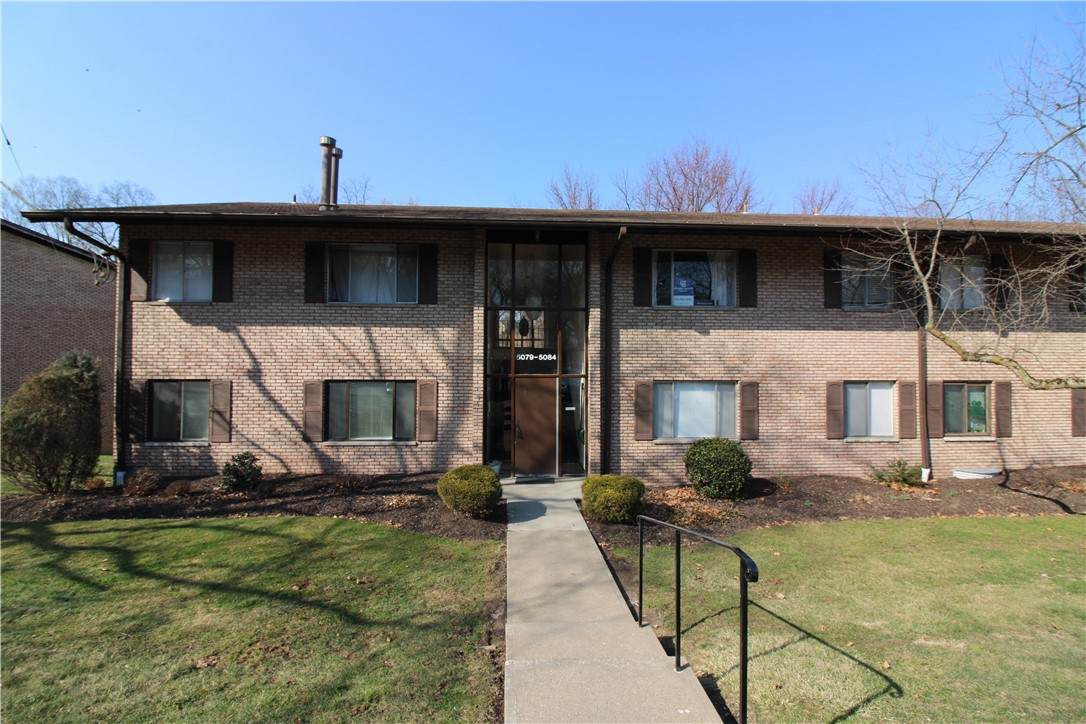 5079 Sanlin Dr - Photo 1