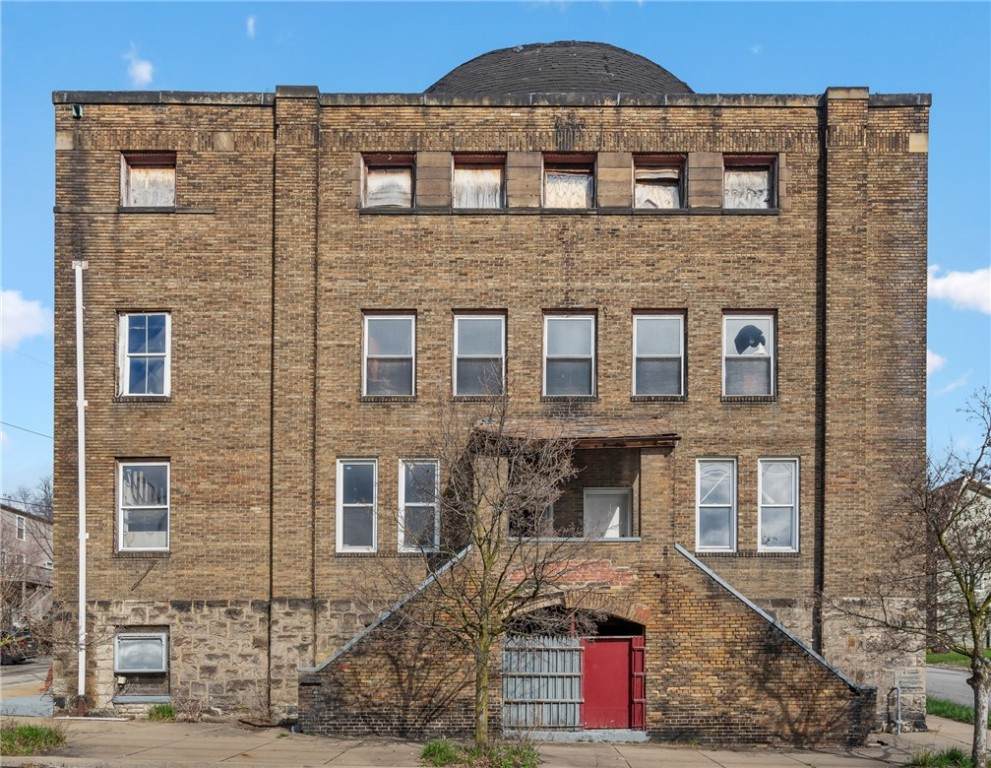 207 Erin St - Photo 1