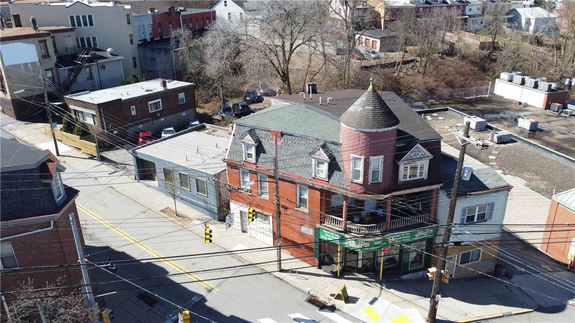 300 Shiloh Street - Photo 1