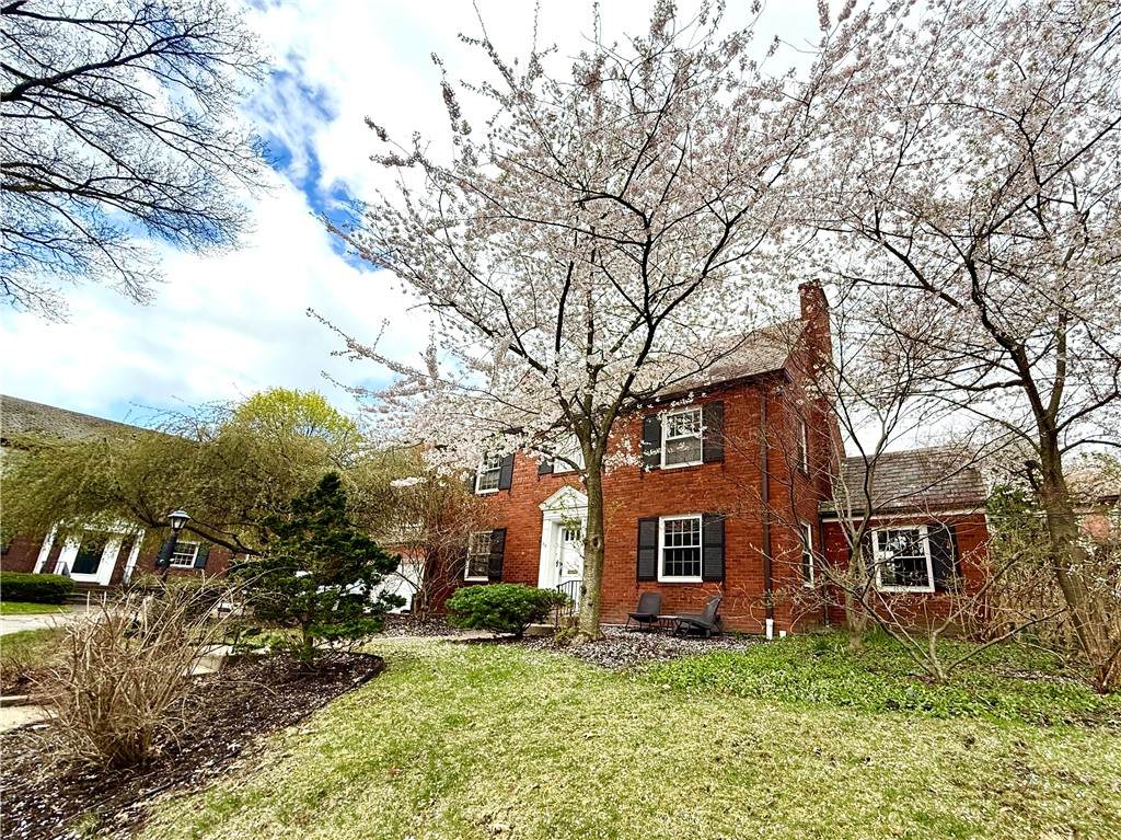 https://bt-photos.global.ssl.fastly.net/pittsburgh/orig_boomver_1_1695723-2.jpg