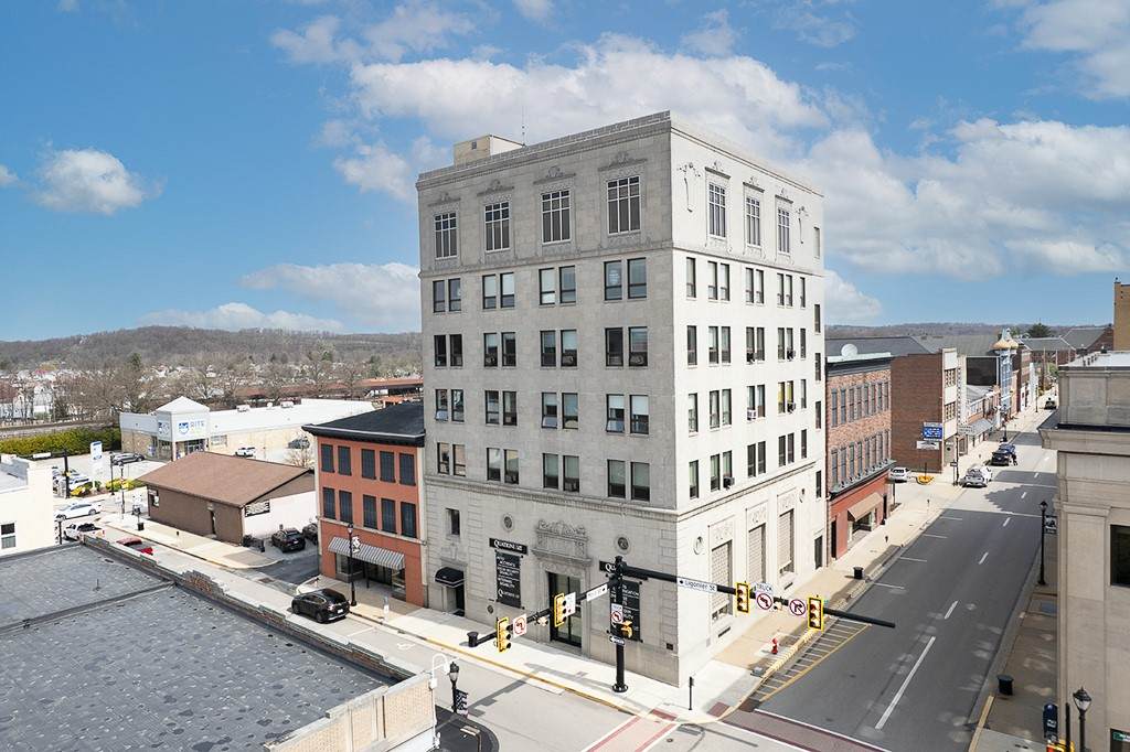 816 Ligonier Street, Suite 600 - Photo 1