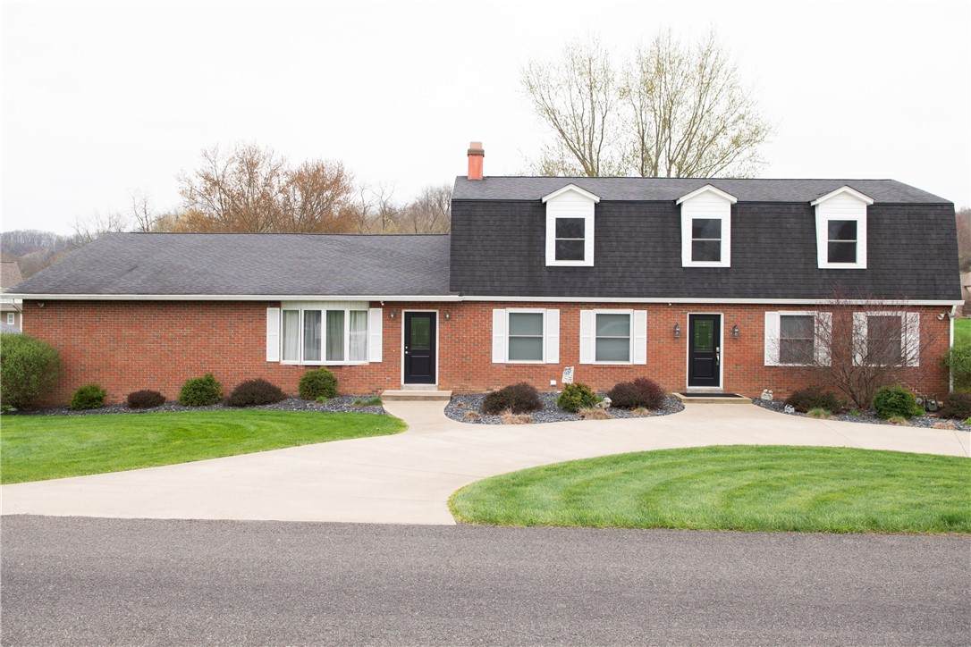 205 Crago Ave - Photo 1