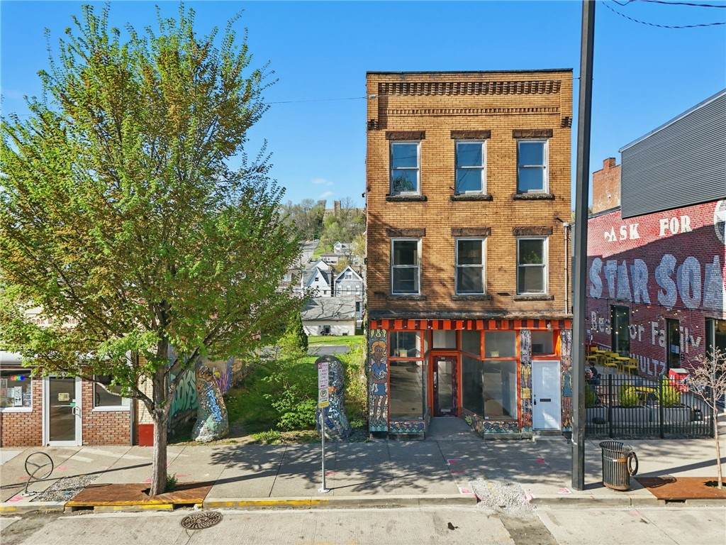 5111 Penn Ave - Photo 1