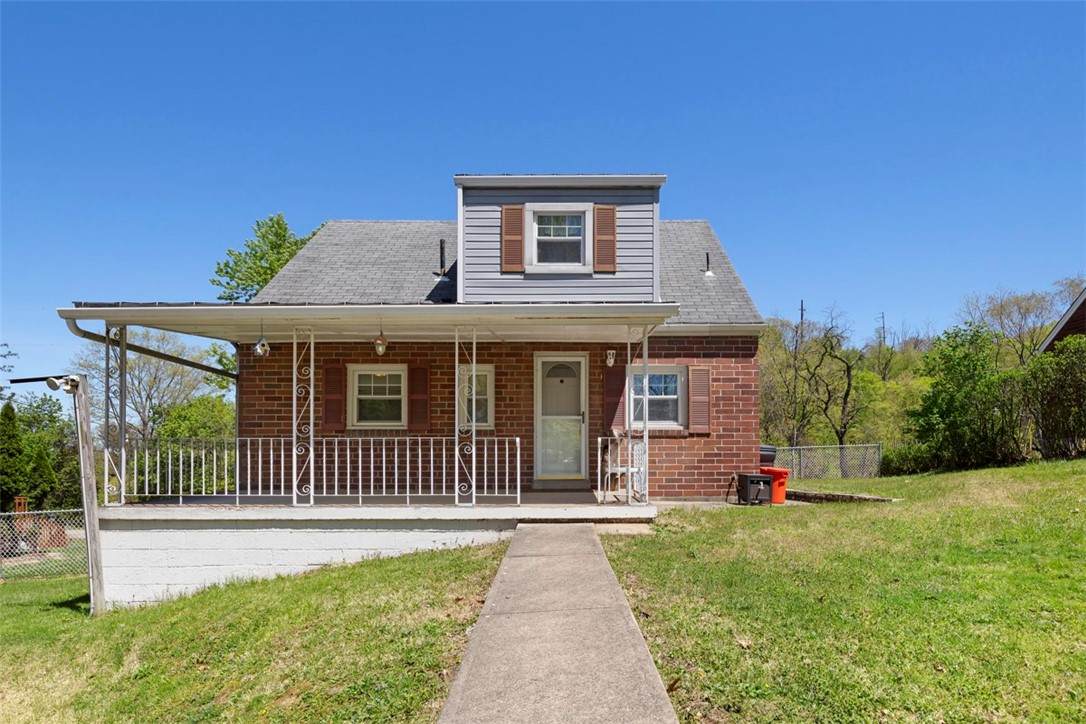 152 Indian Creek Rd - Photo 1