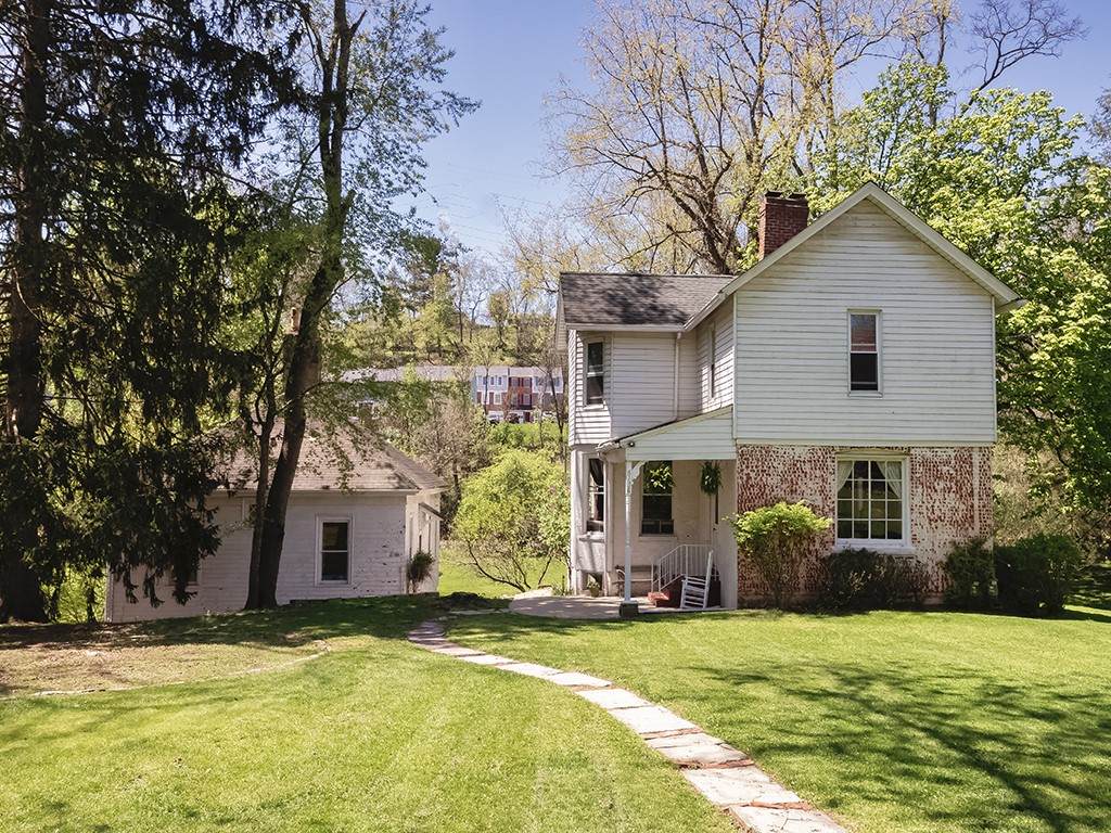 6136/6144 Library Rd - Photo 1