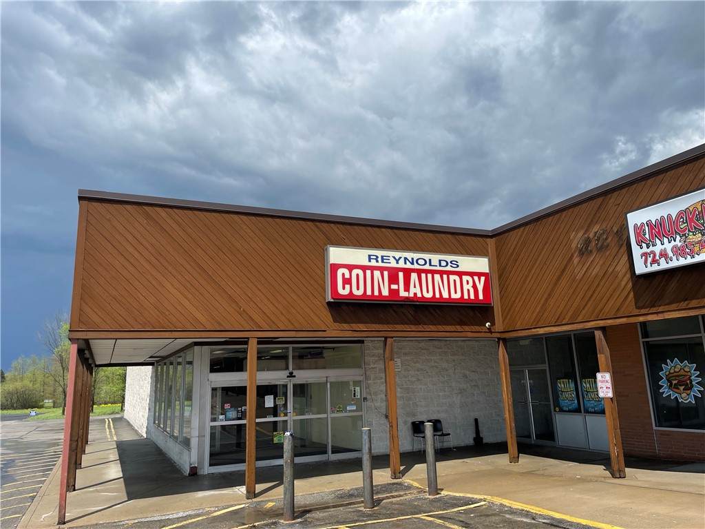 3676 N. Hermitage Road - Photo 1