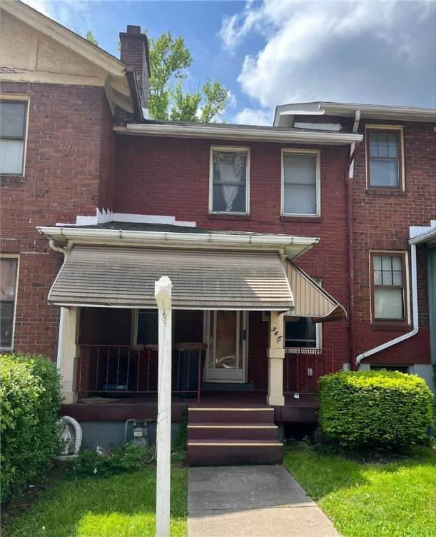 546 Maple Street - Photo 1