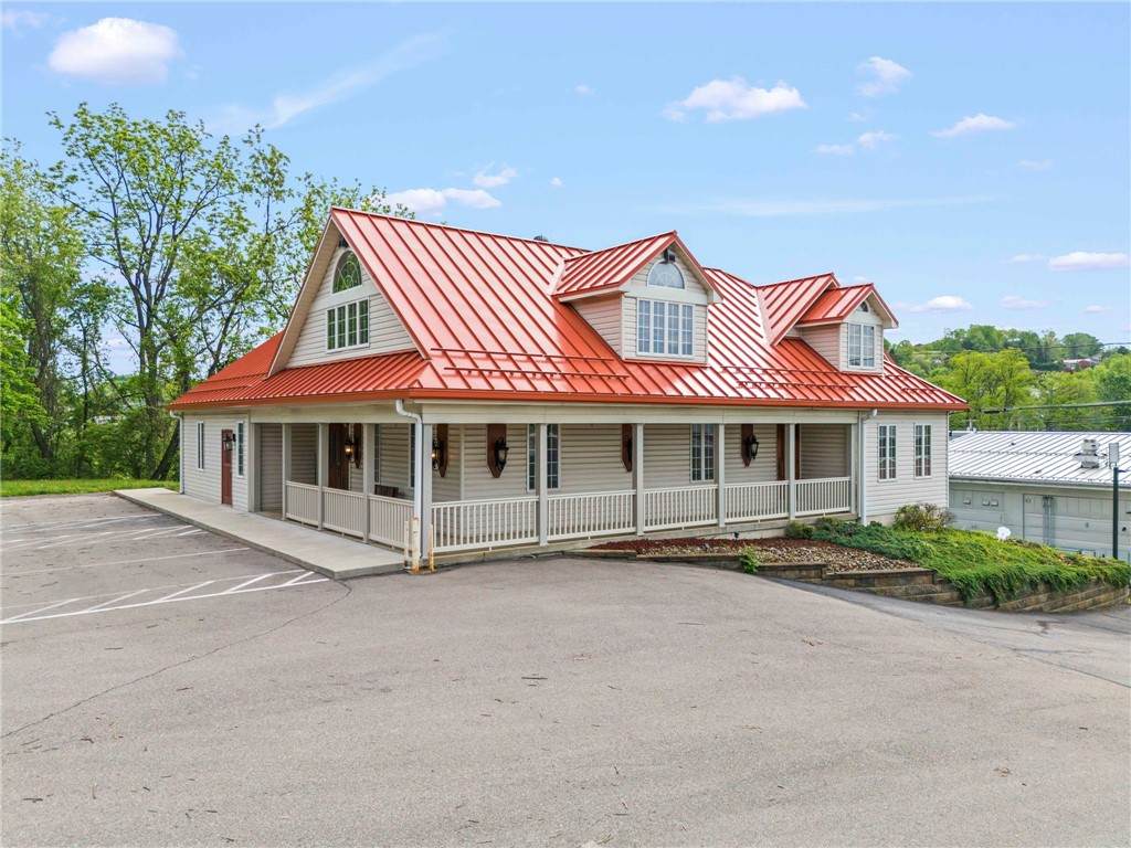 108 Mcmurray - Photo 1