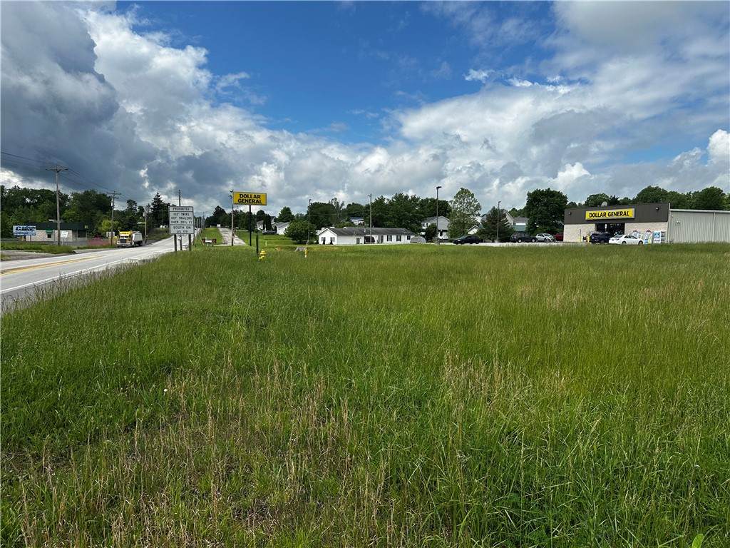 1 Smithfield Dr - Photo 1