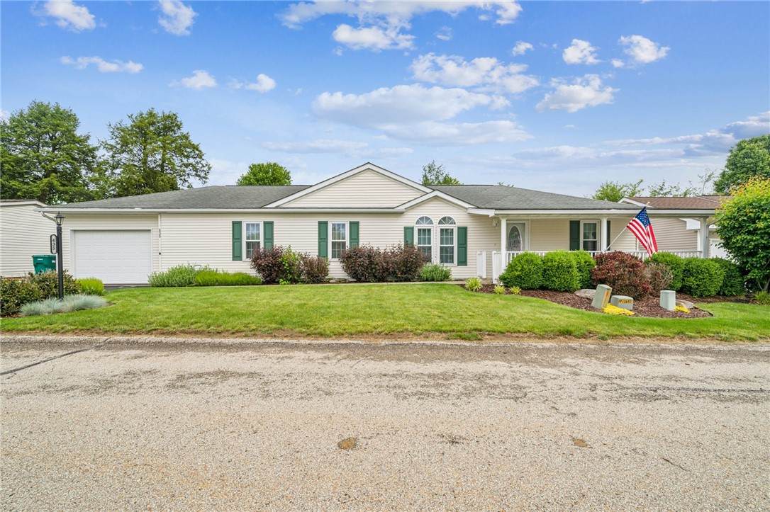 635 Primrose Ln - Photo 1