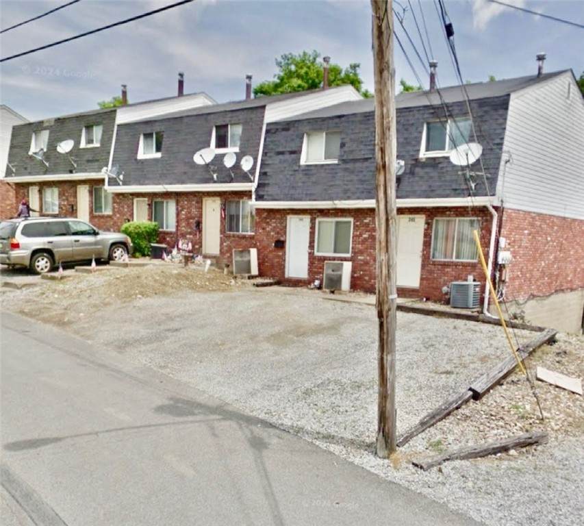 353 Dersam St - Photo 1