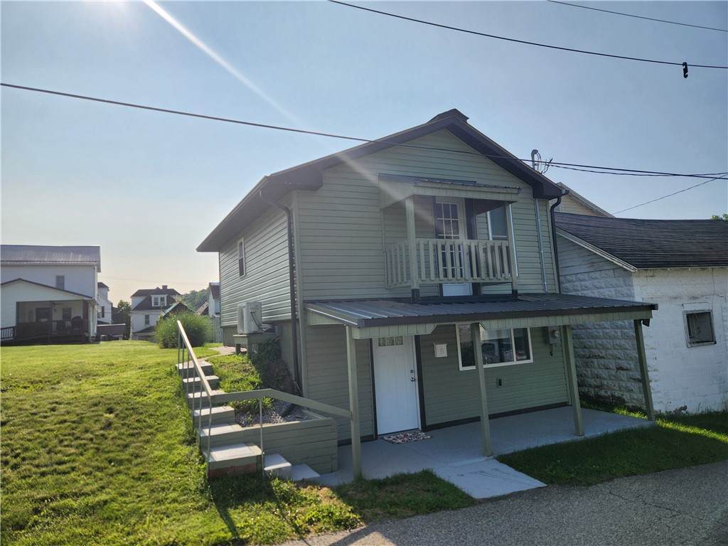 336 Fruit St - Photo 1