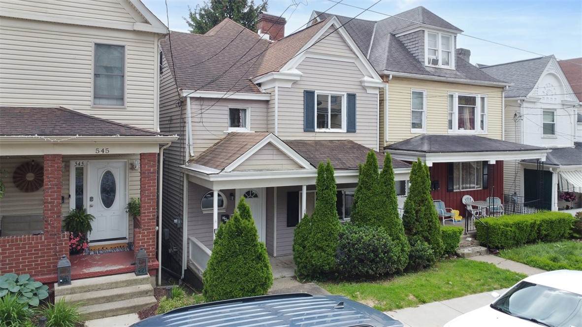 543 4th St - Photo 1