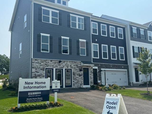 699 Olivia Street - Photo 1